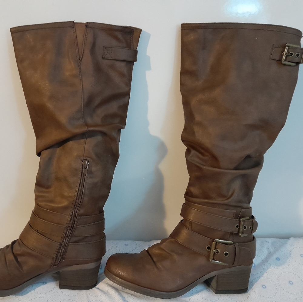 Carlos by Carlos Santana knee high brown boots. Women's size 9